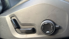 Volvo XC60 2.0 T6 [350] RC PHEV Plus Dark 5dr AWD Geartronic Estate